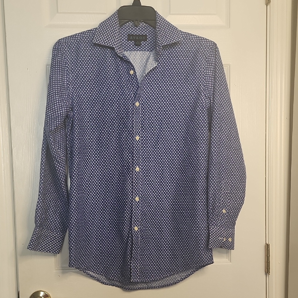 ZYLOS  Blue and White Geometric Patterned Casual Shirt.